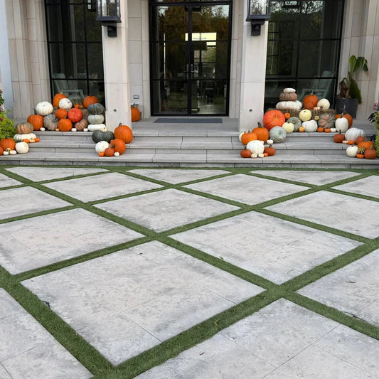 Porch pumpkins