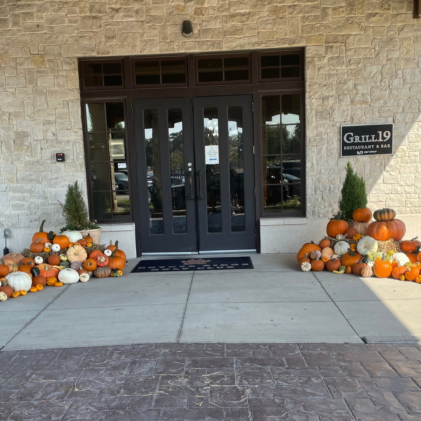 Autumn Charm Porch Pumpkin Set (DFW & Tulsa Delivery)